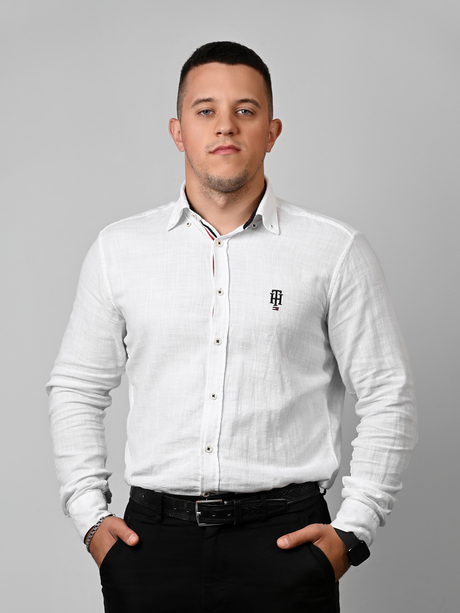 Владислав Головин